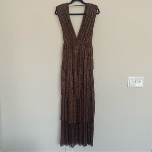 Sabina Musayev | Skylar Dress S Sleeveless V-Neck Tiered Metallic Plisse Maxi